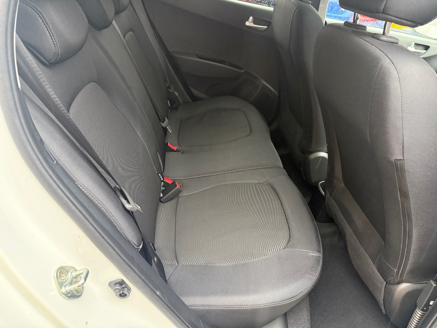 Used Hyundai i10 2017 for sale - 77124337: Photo 21