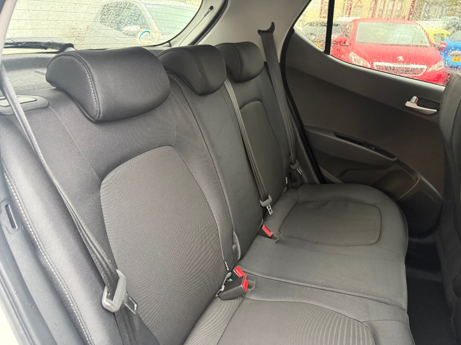 Used Hyundai i10 2017 for sale - 77124337: Photo 22