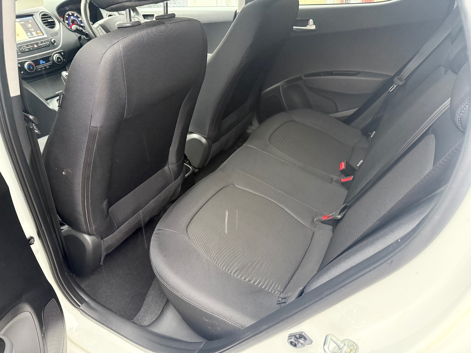 Used Hyundai i10 2017 for sale - 77124337: Photo 23