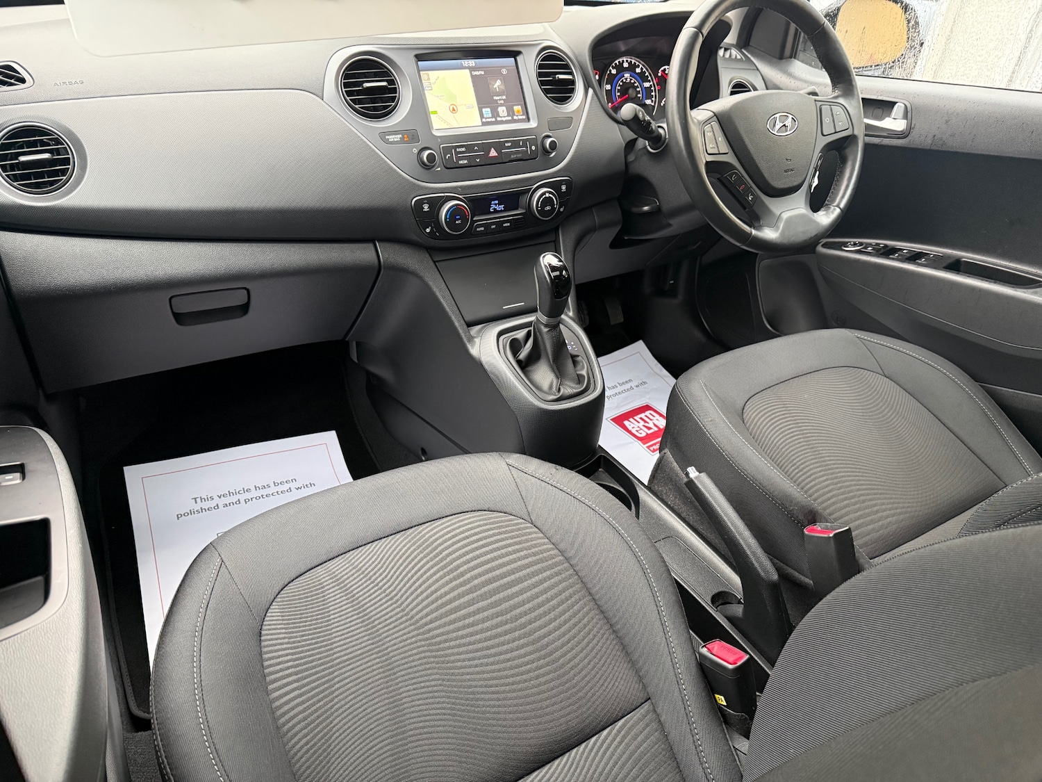 Used Hyundai i10 2017 for sale - 77124337: Photo 24