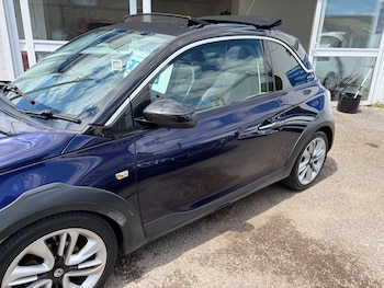 Used Vauxhall ADAM 2015 for sale - 79459032: Photo