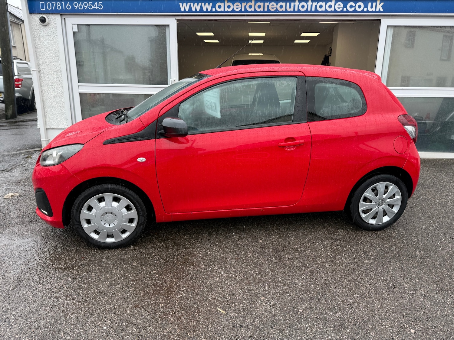 Used Peugeot 108 2017 for sale - 76461624: Photo 4