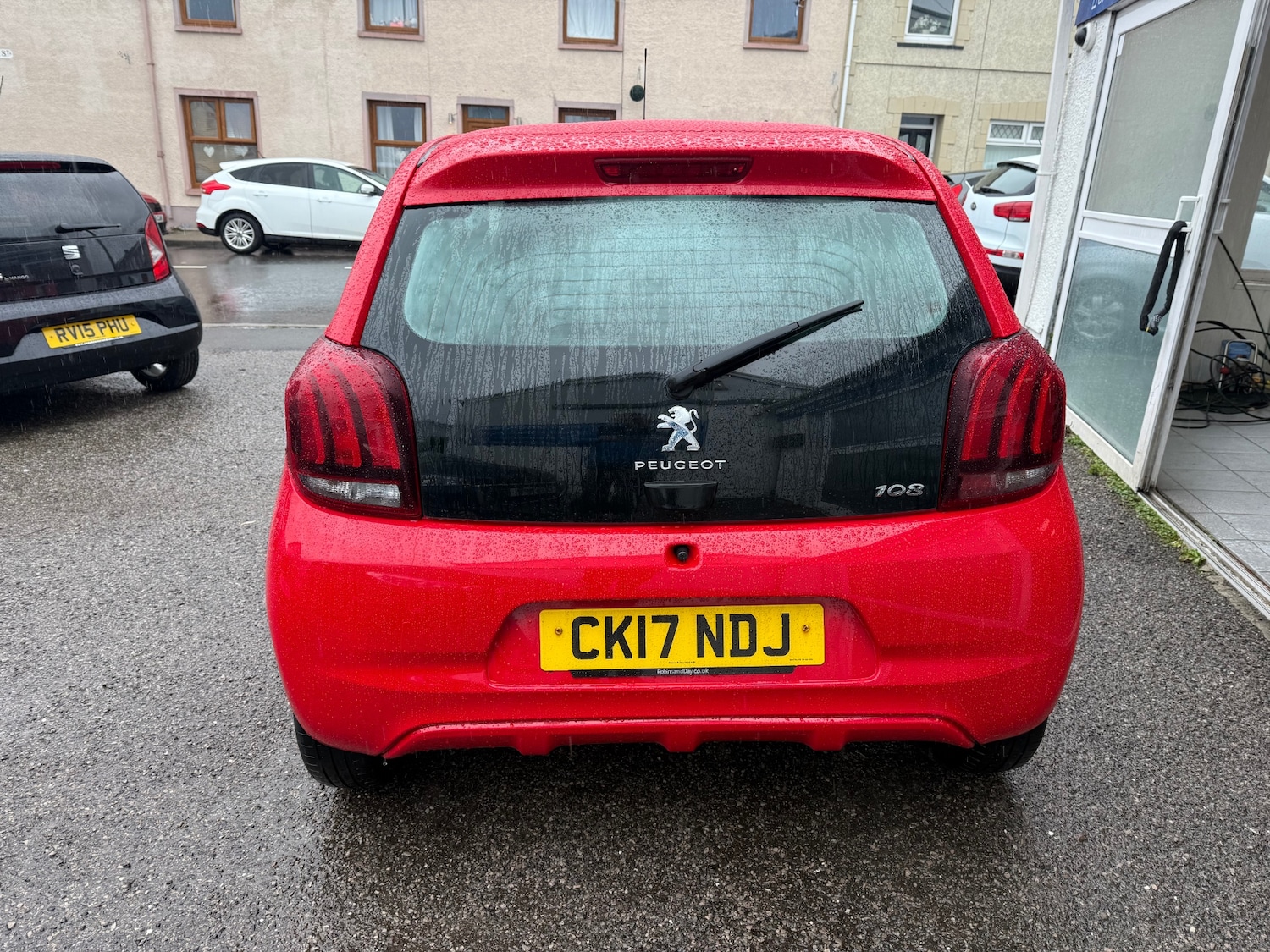 Used Peugeot 108 2017 for sale - 76461624: Photo 6
