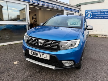 2018 (18) - 0.9 TCe Laureate 5dr