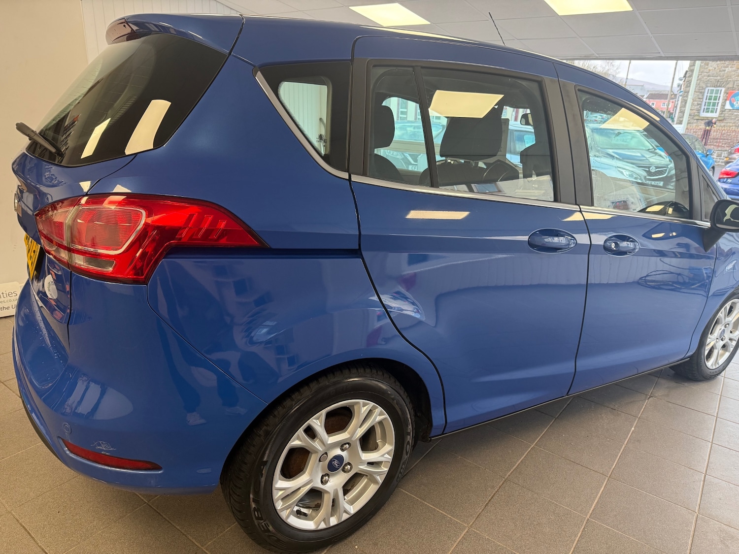 Used Ford B-MAX 2015 for sale - 76892368: Photo 10