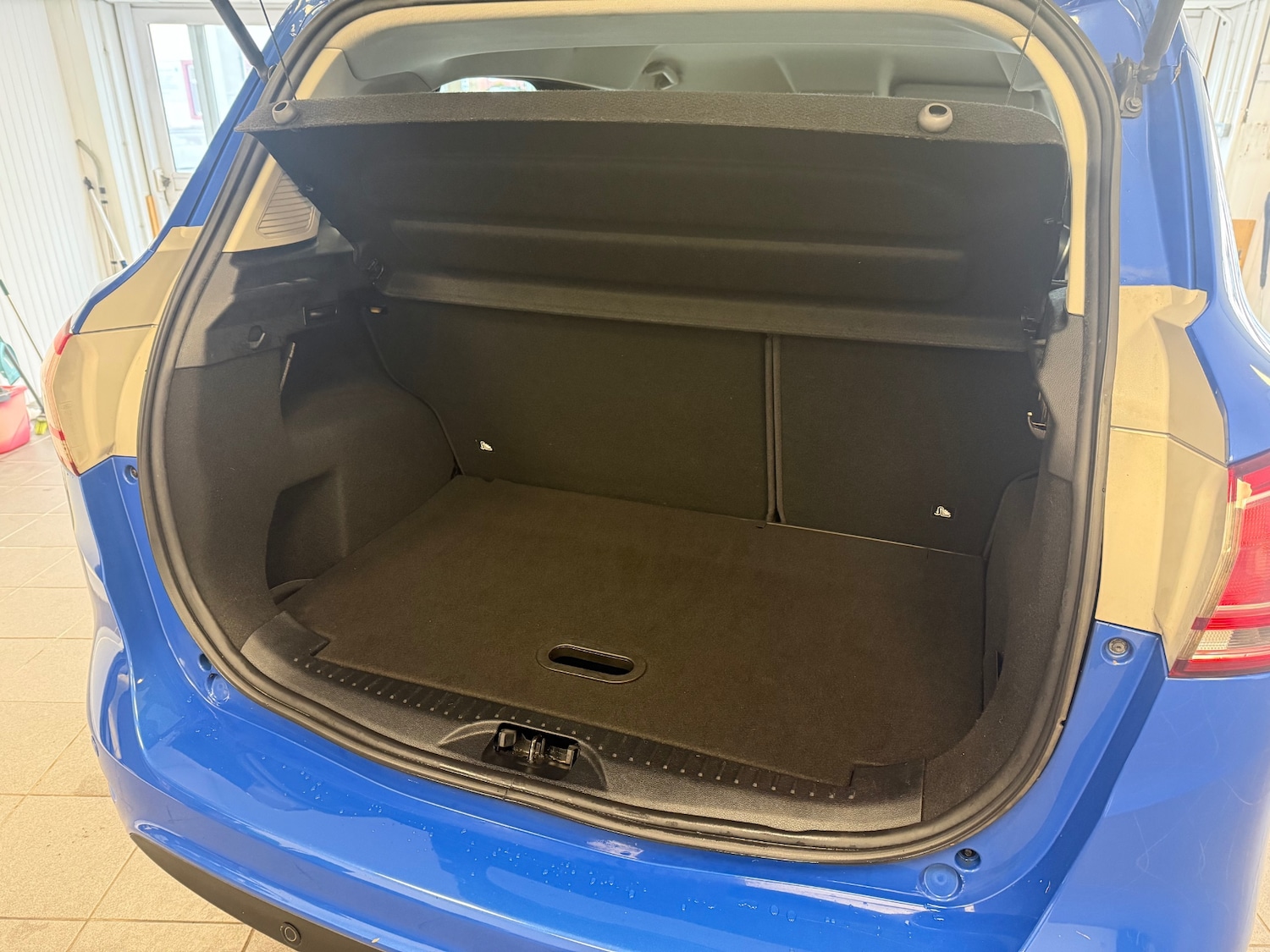 Used Ford B-MAX 2015 for sale - 76892368: Photo 24