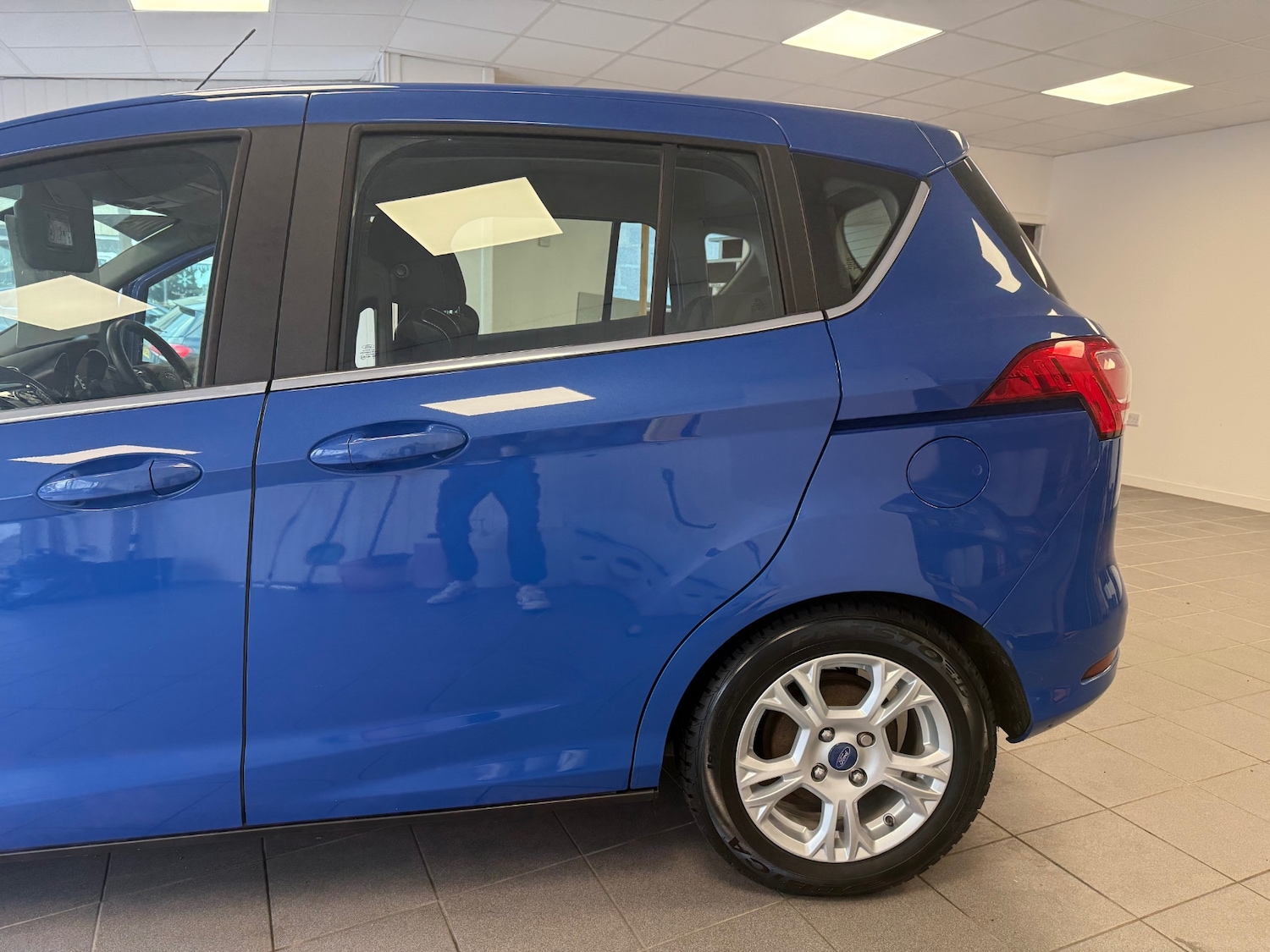 Used Ford B-MAX 2015 for sale - 76892368: Photo 6