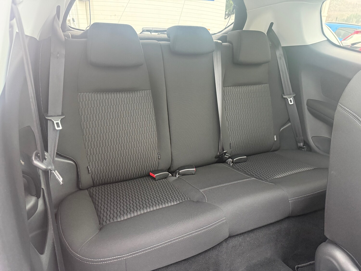 Used Peugeot 208 2015 for sale - 77364400: Photo 25