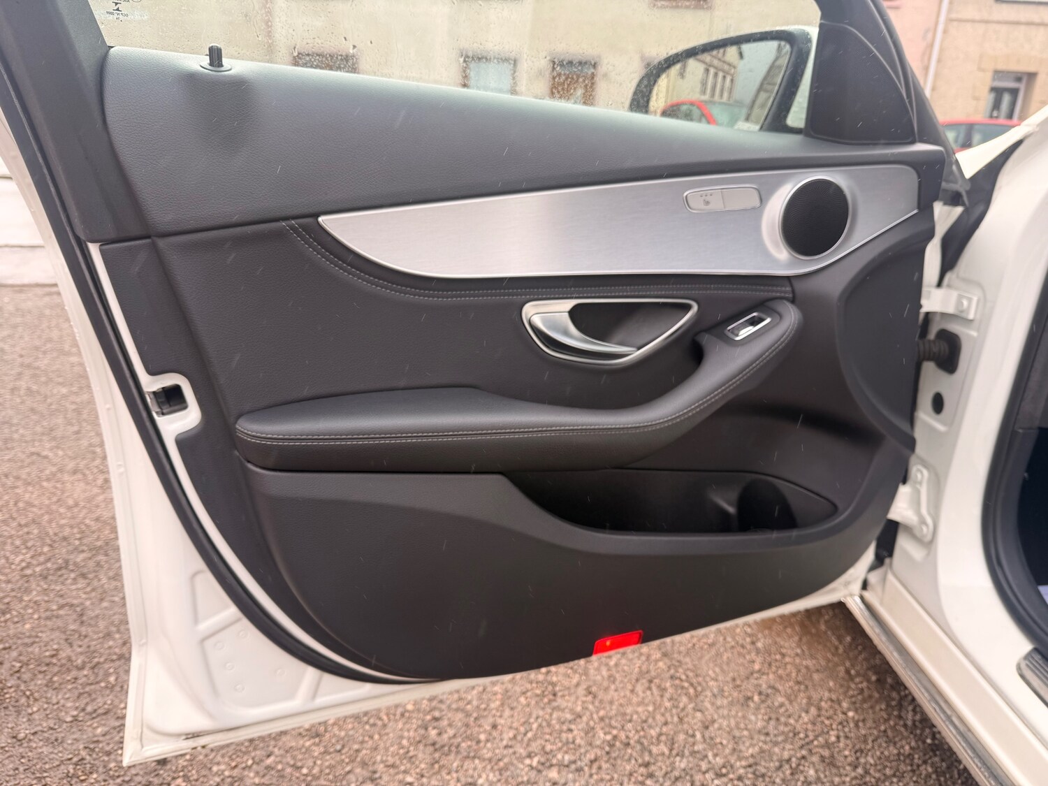 Used Mercedes-Benz C Class 2014 for sale - 78121792: Photo 32