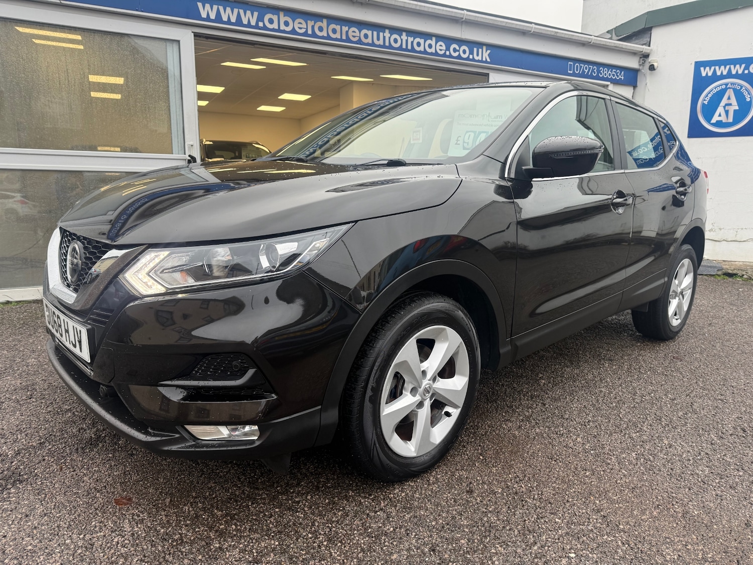 Used Nissan Qashqai 2018 for sale - 77208771: Photo 3