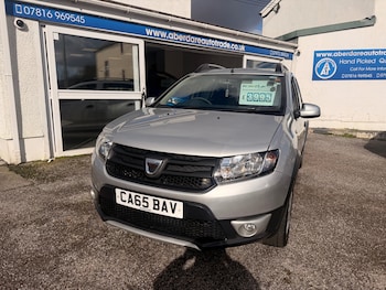 Used Dacia Sandero Stepway 2016 for sale - 77701613: Photo