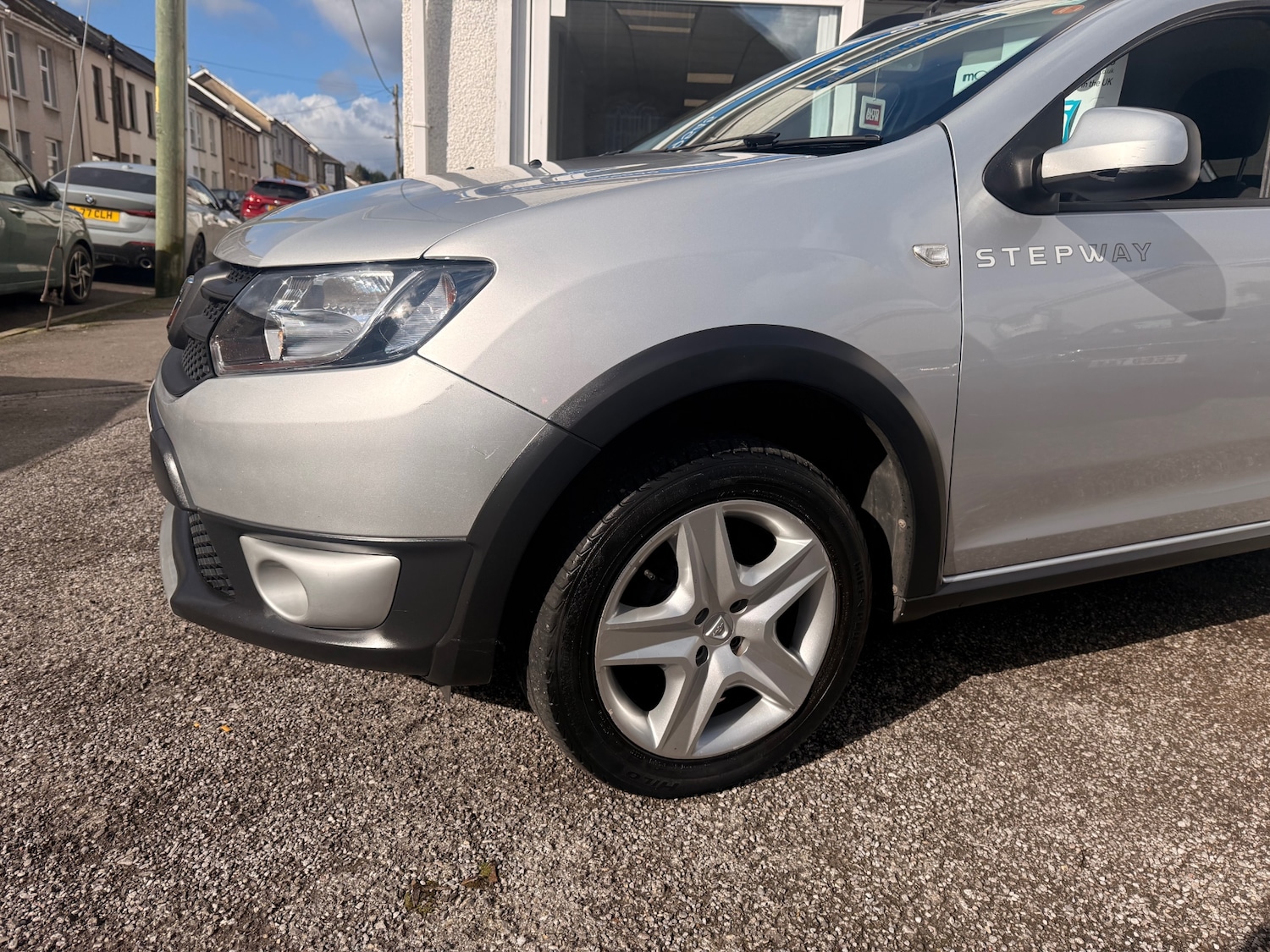 Used Dacia Sandero Stepway 2016 for sale - 77701613: Photo 4