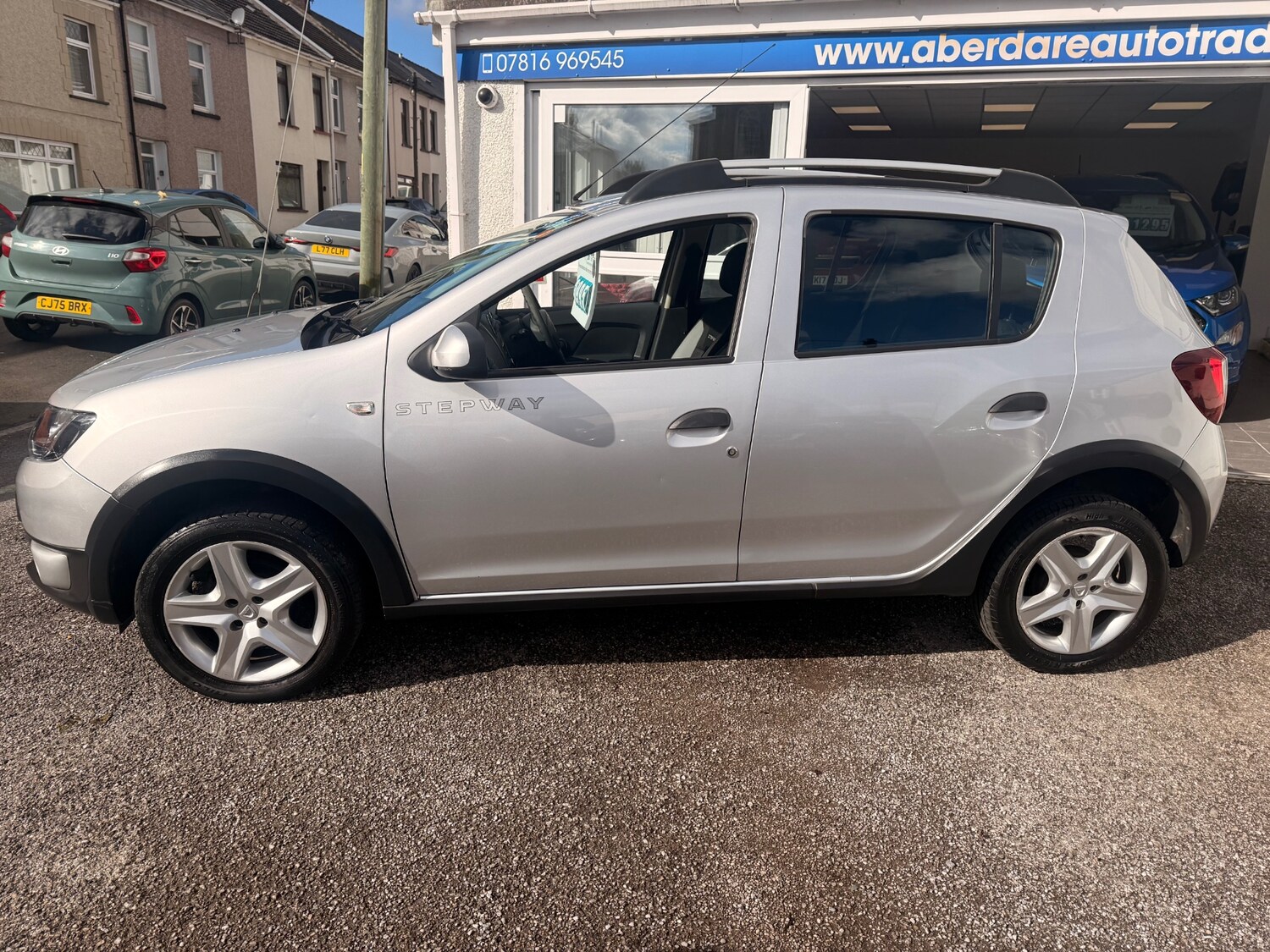 Used Dacia Sandero Stepway 2016 for sale - 77701613: Photo 6