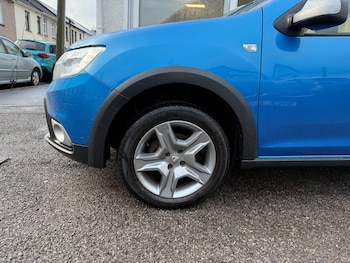 Used Dacia Sandero Stepway 2018 for sale - 77220479: Photo