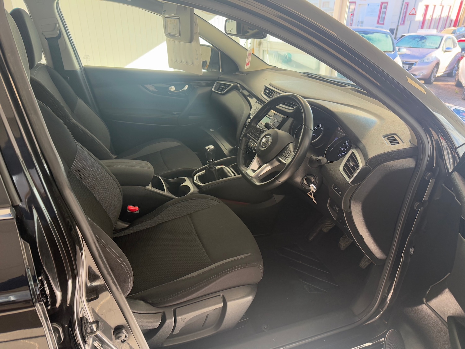 Used Nissan Qashqai 2018 for sale - 76649889: Photo 17