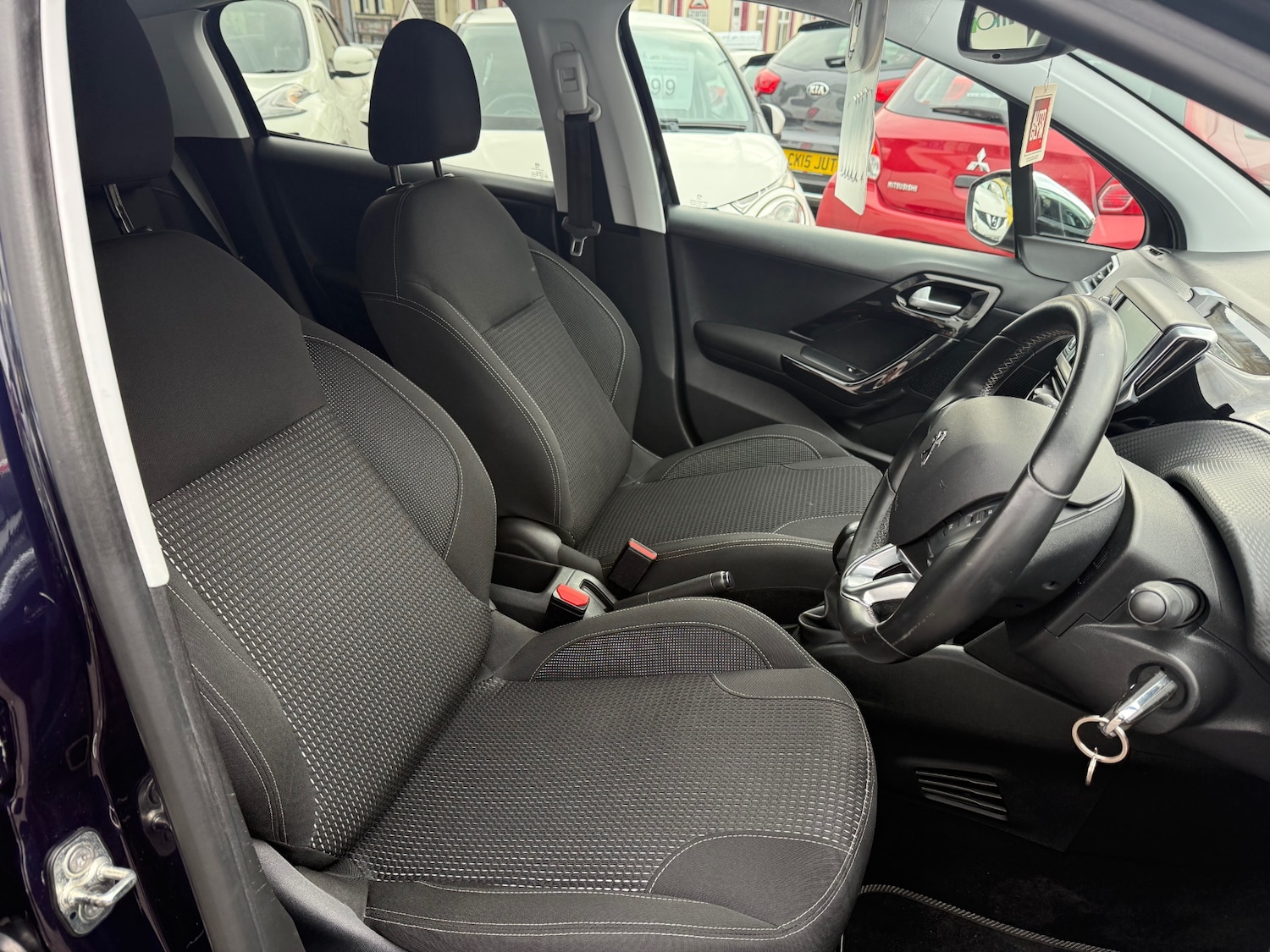 Used Peugeot 208 2019 for sale - 76142707: Photo 15