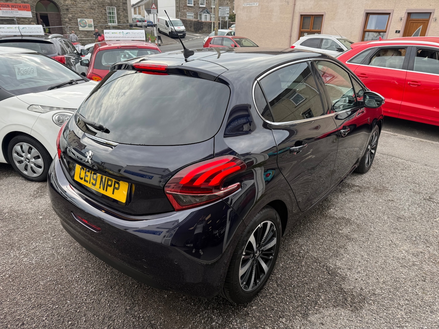 Used Peugeot 208 2019 for sale - 76142707: Photo 8