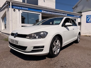 Used Volkswagen Golf 2016 for sale - 79100105: Photo