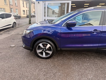 Used Nissan Qashqai 2016 for sale - 77877876: Photo