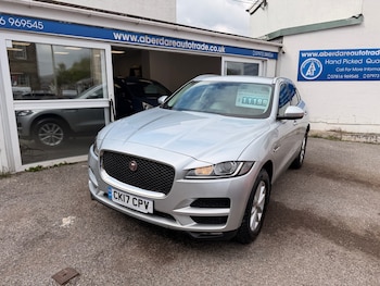 Used Jaguar F-Pace 2017 for sale - 78411832: Photo