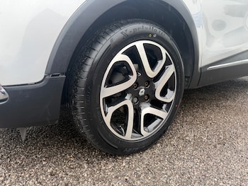 Used Renault Captur 2015 for sale - 76959912: Photo