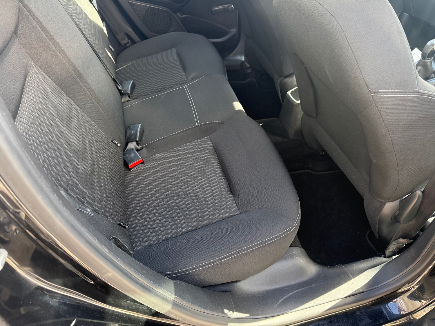 Used Peugeot 208 2016 for sale - 76064753: Photo 18