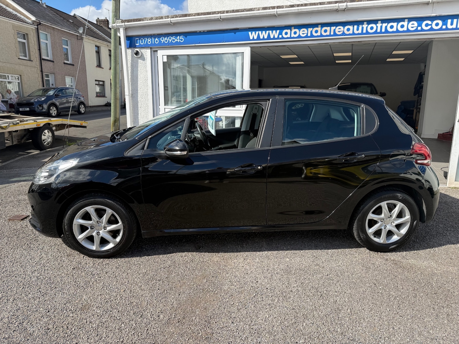 Used Peugeot 208 2016 for sale - 76064753: Photo 4