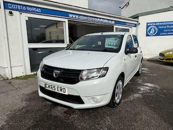 Used Dacia Sandero 2015 for sale - 76218987: Photo