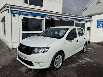 Used Dacia Sandero 2015 for sale - 76218987: Photo