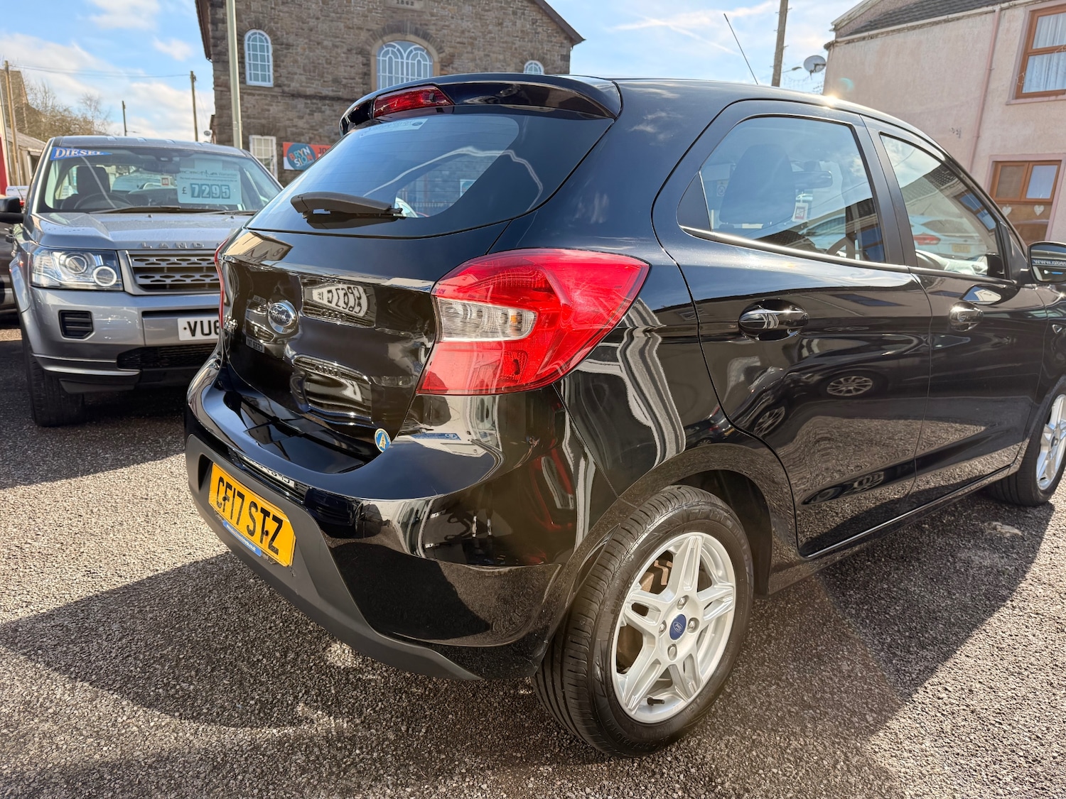 Used Ford Ka+ 2017 for sale - 77650568: Photo 11