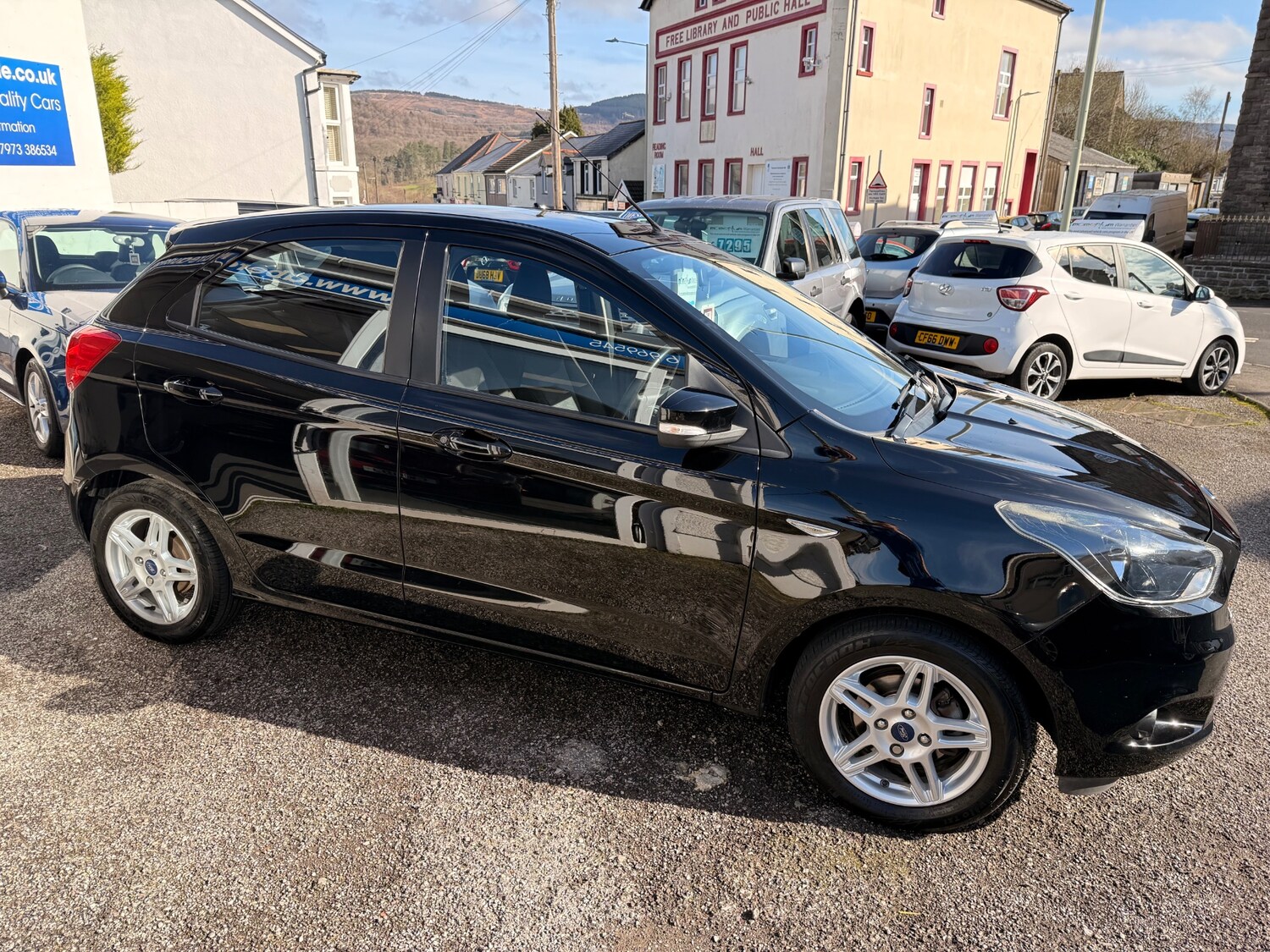 Used Ford Ka+ 2017 for sale - 77650568: Photo 12