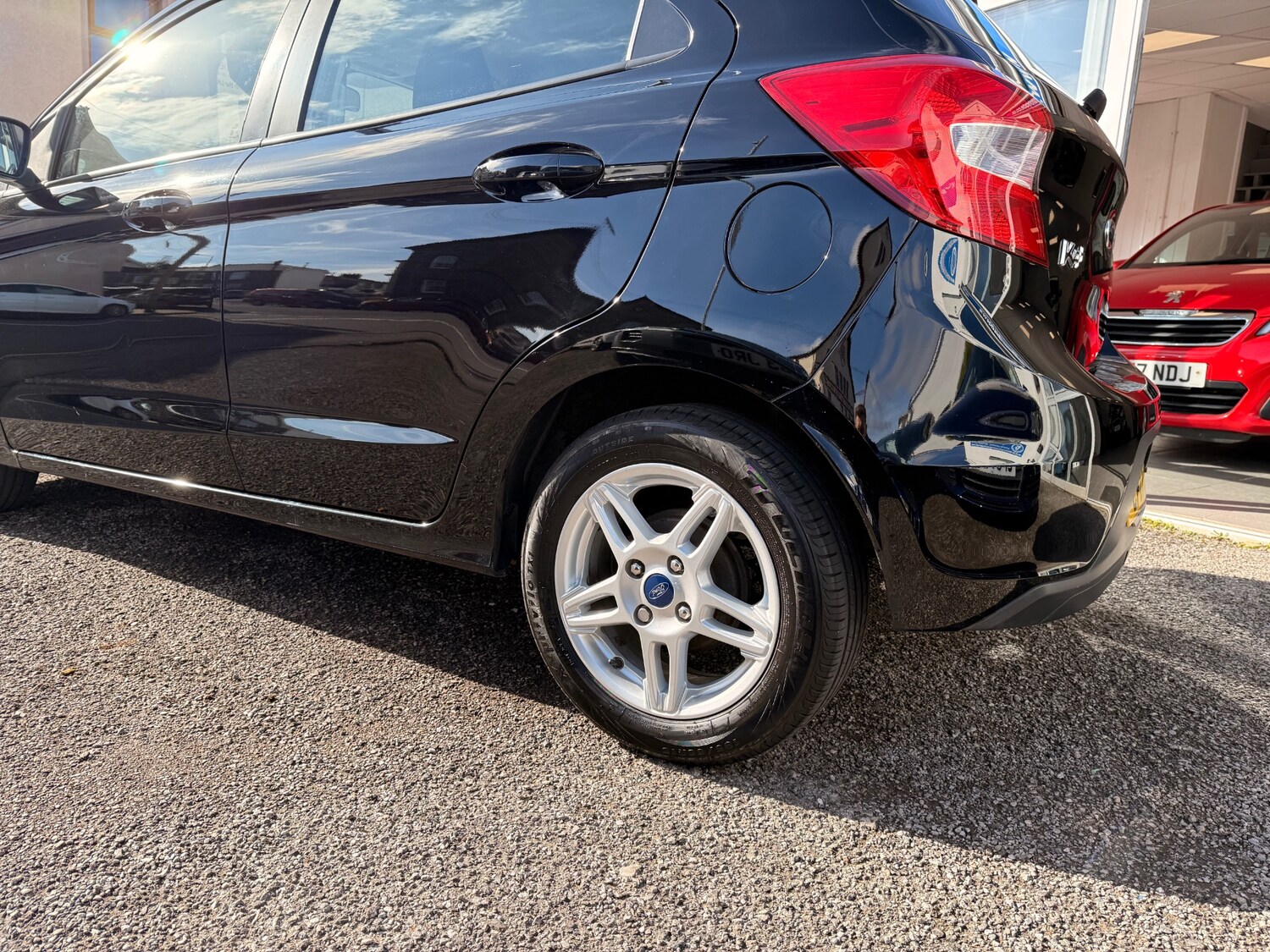 Used Ford Ka+ 2017 for sale - 77650568: Photo 7