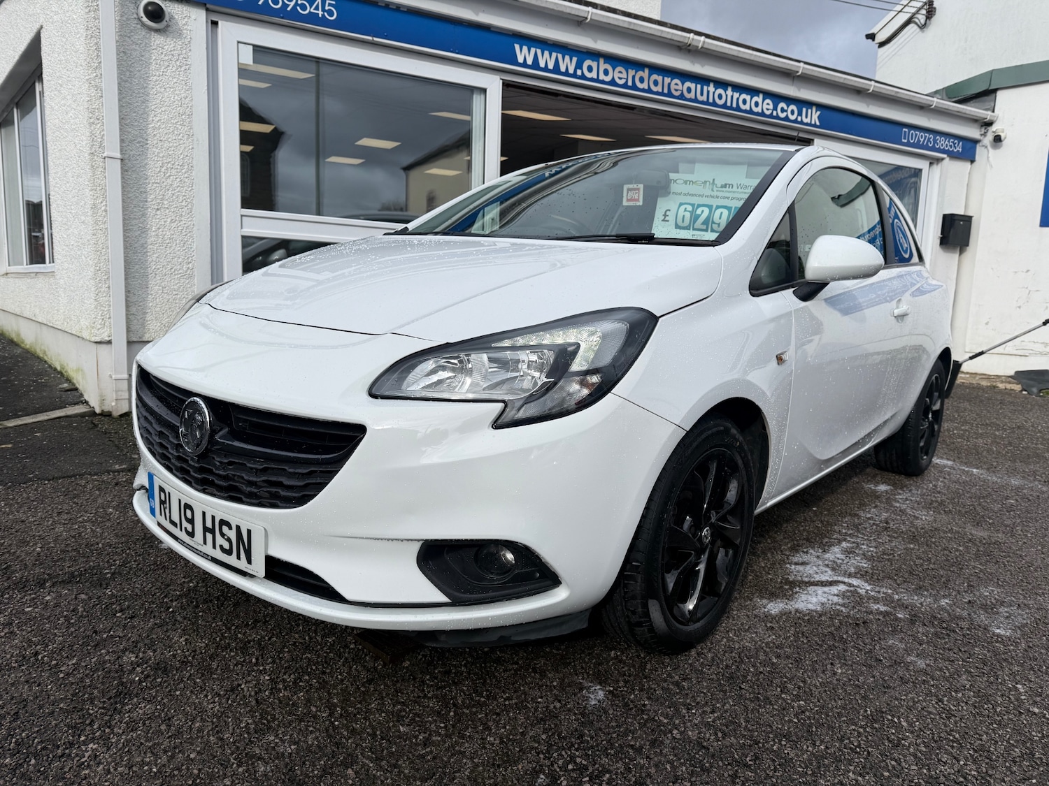 Used Vauxhall Corsa 2019 for sale - 77391967: Photo 2
