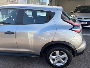 Used Nissan Juke 2015 for sale - 79548409: Photo