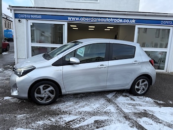 Used Toyota Yaris 2014 for sale - 77113858: Photo