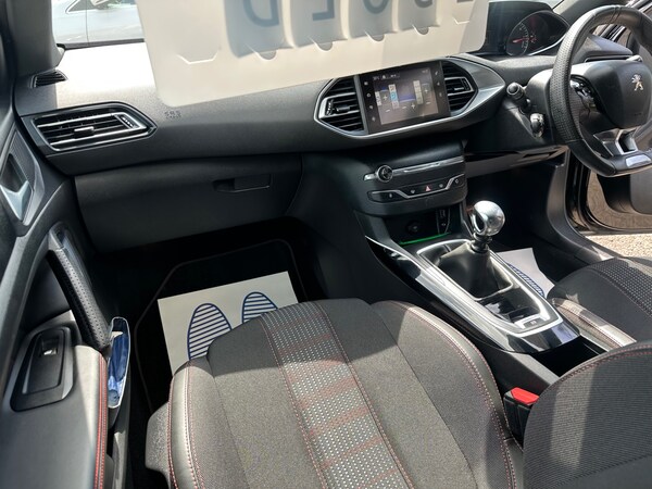 Used Peugeot 308 2016 for sale - 74743970: Photo 26