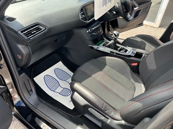 Used Peugeot 308 2016 for sale - 74743970: Photo 28