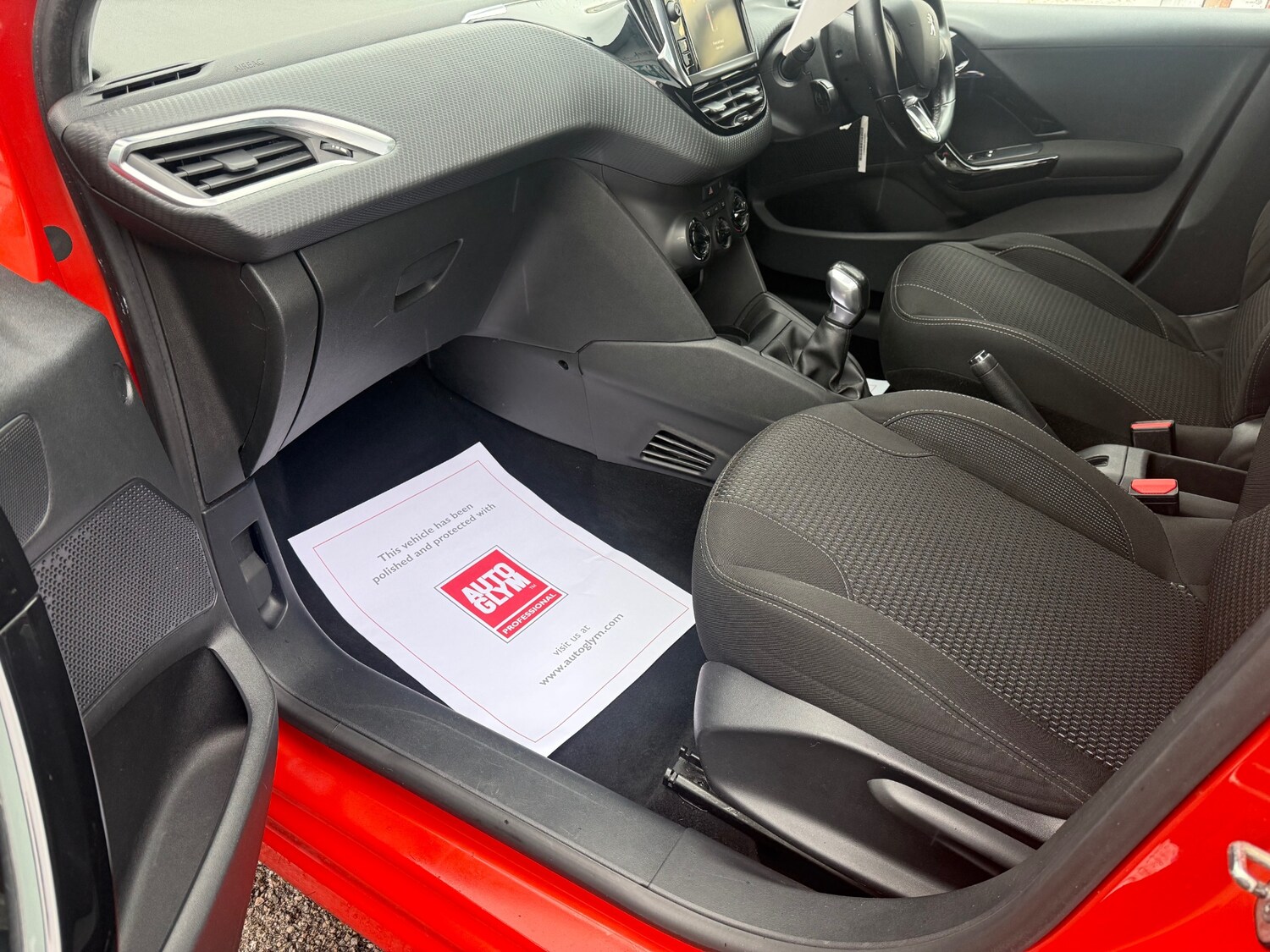 Used Peugeot 208 2015 for sale - 77502701: Photo 26