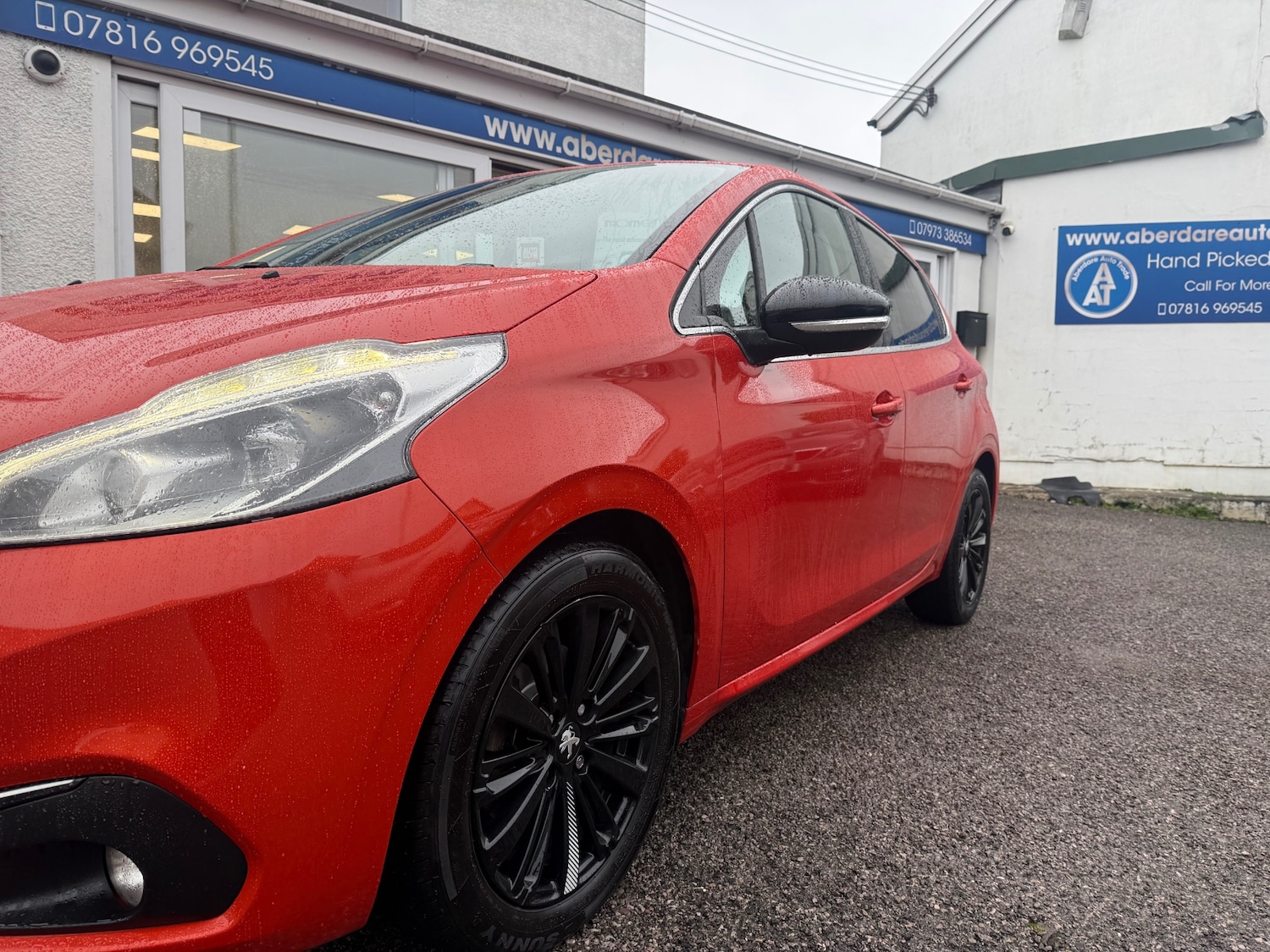 Used Peugeot 208 2015 for sale - 77502701: Photo 3