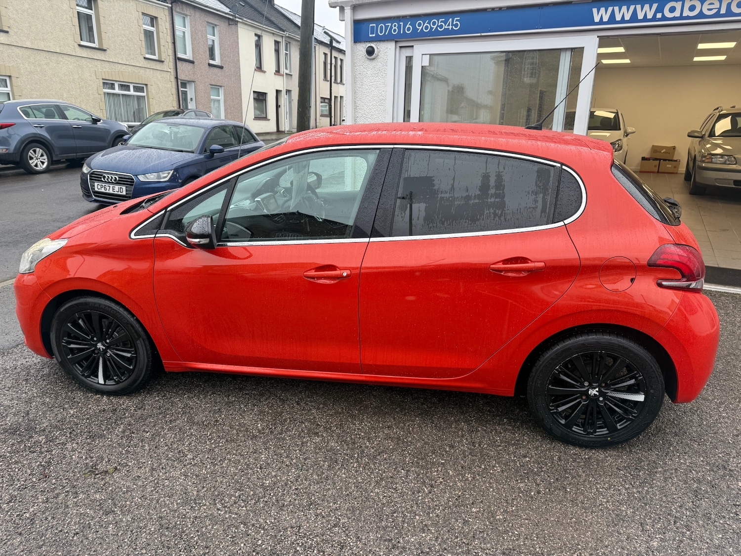 Used Peugeot 208 2015 for sale - 77502701: Photo 5