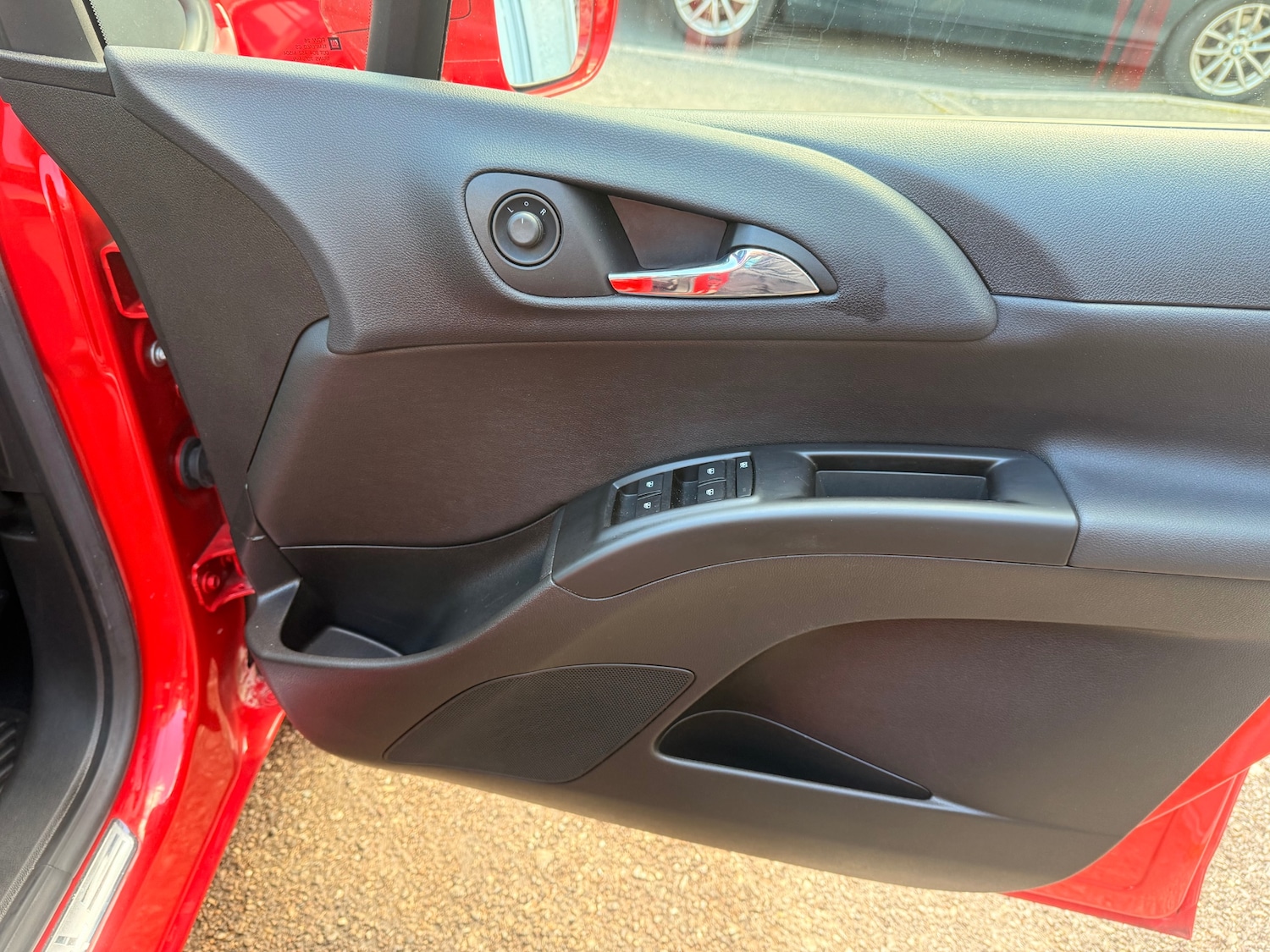 Used Vauxhall Meriva 2016 for sale - 78080778: Photo 22