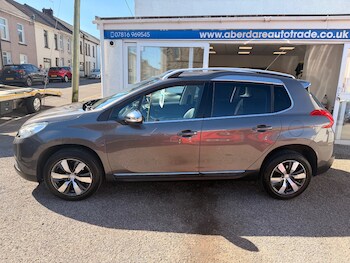 Used Peugeot 2008 2016 for sale - 78370523: Photo
