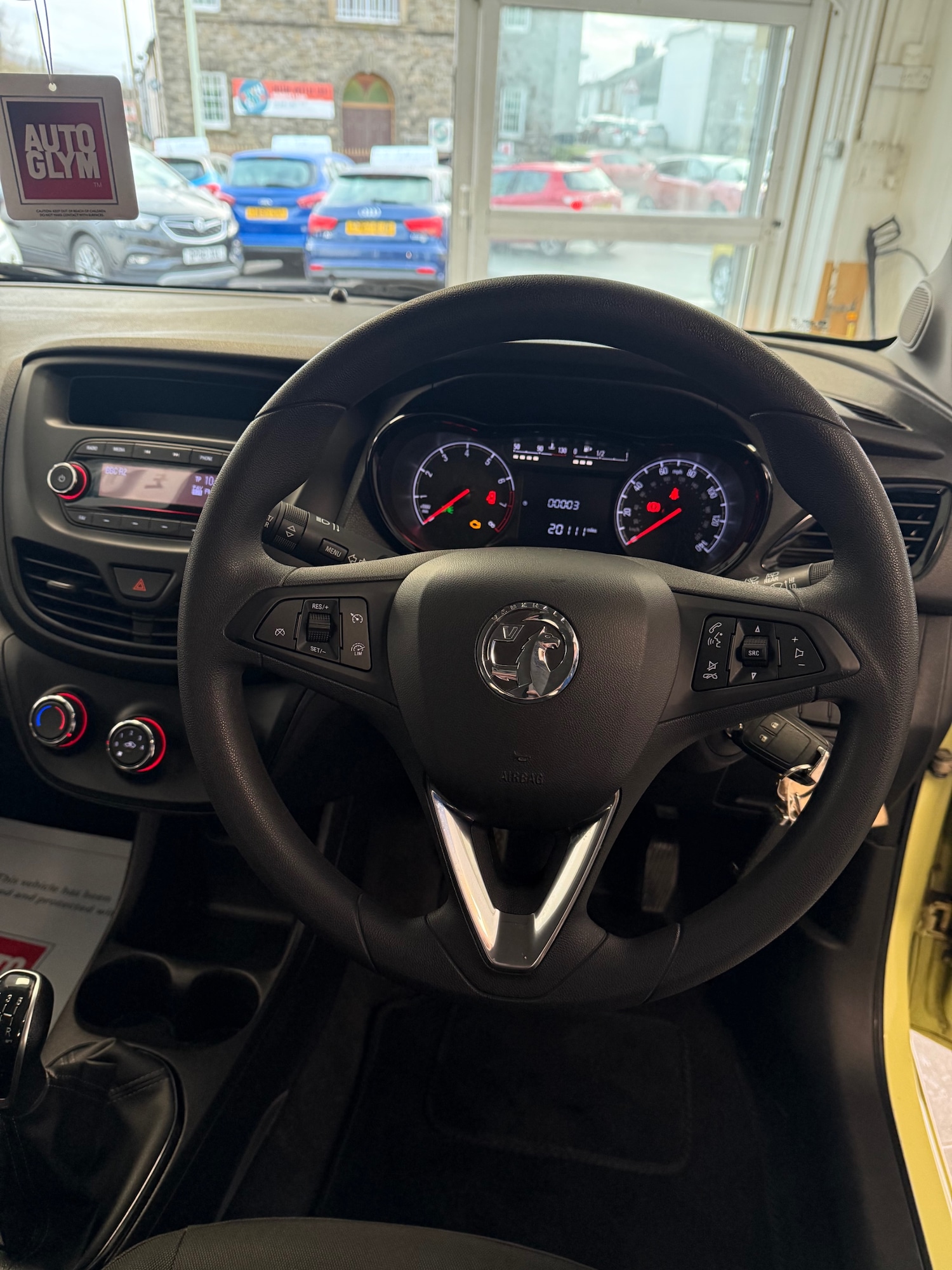 Used Vauxhall Viva 2018 for sale - 76904729: Photo 18