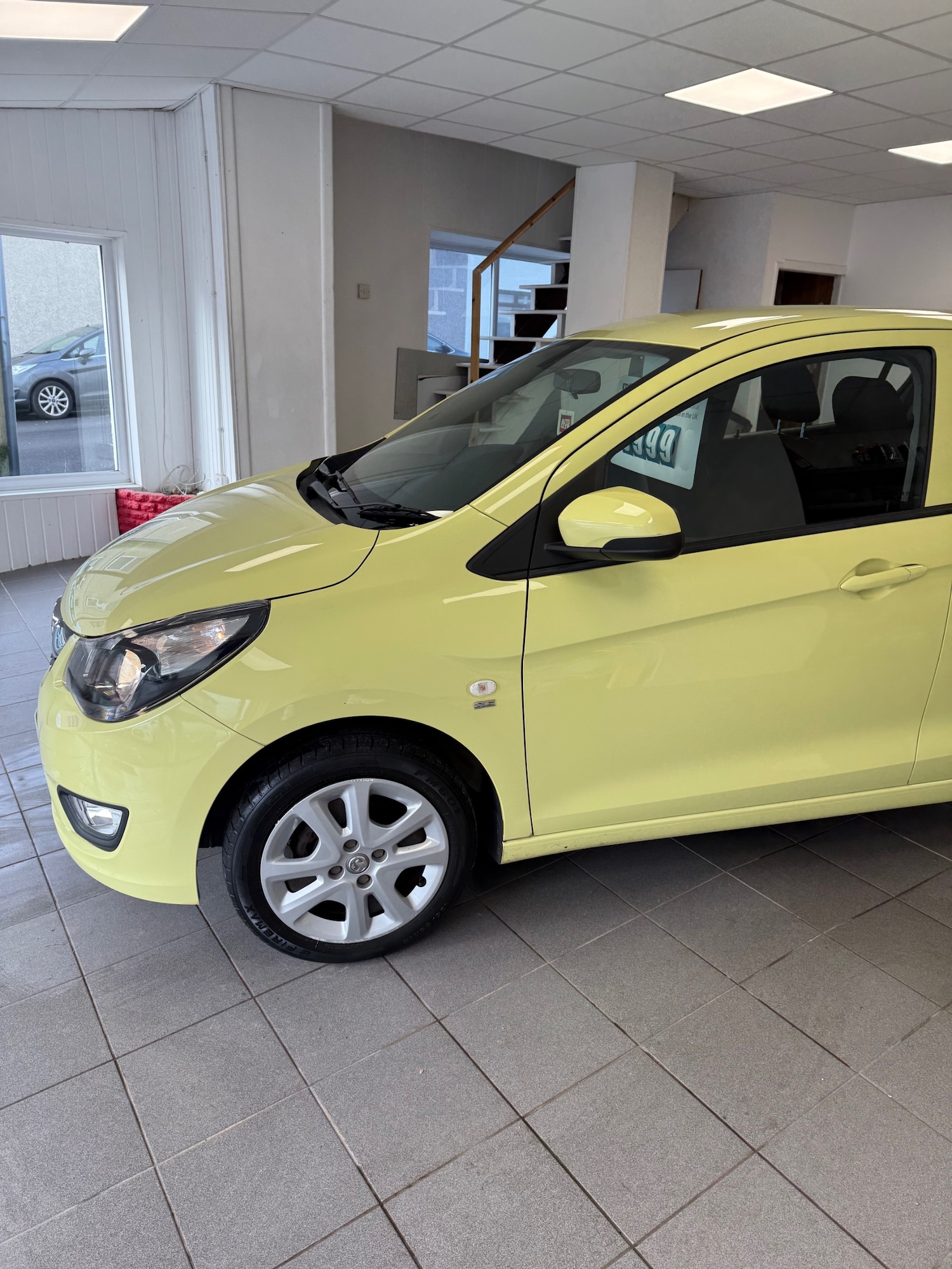 Used Vauxhall Viva 2018 for sale - 76904729: Photo 3
