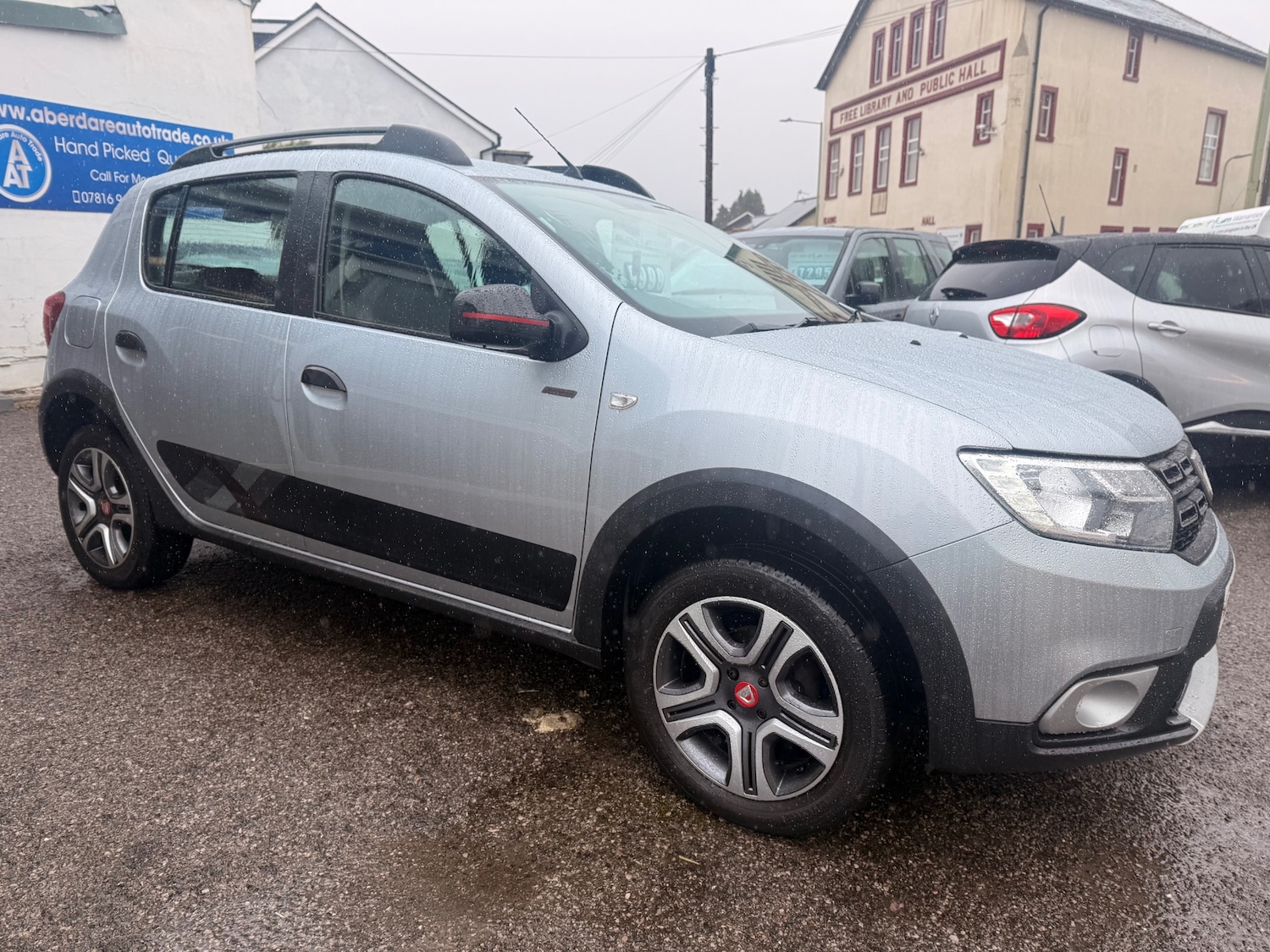 Used Dacia Sandero Stepway 2019 for sale - 77616479: Photo 13