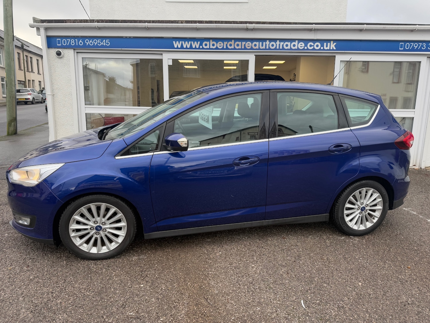 Used Ford C-Max 2017 for sale - 76626443: Photo 4