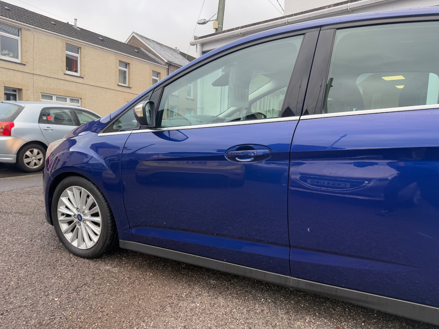 Used Ford C-Max 2017 for sale - 76626443: Photo 5