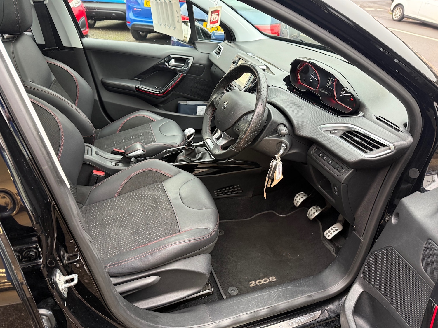 Used Peugeot 2008 2018 for sale - 77033035: Photo 15