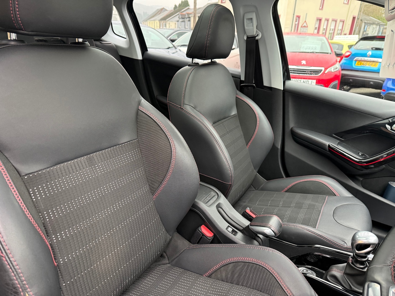 Used Peugeot 2008 2018 for sale - 77033035: Photo 16