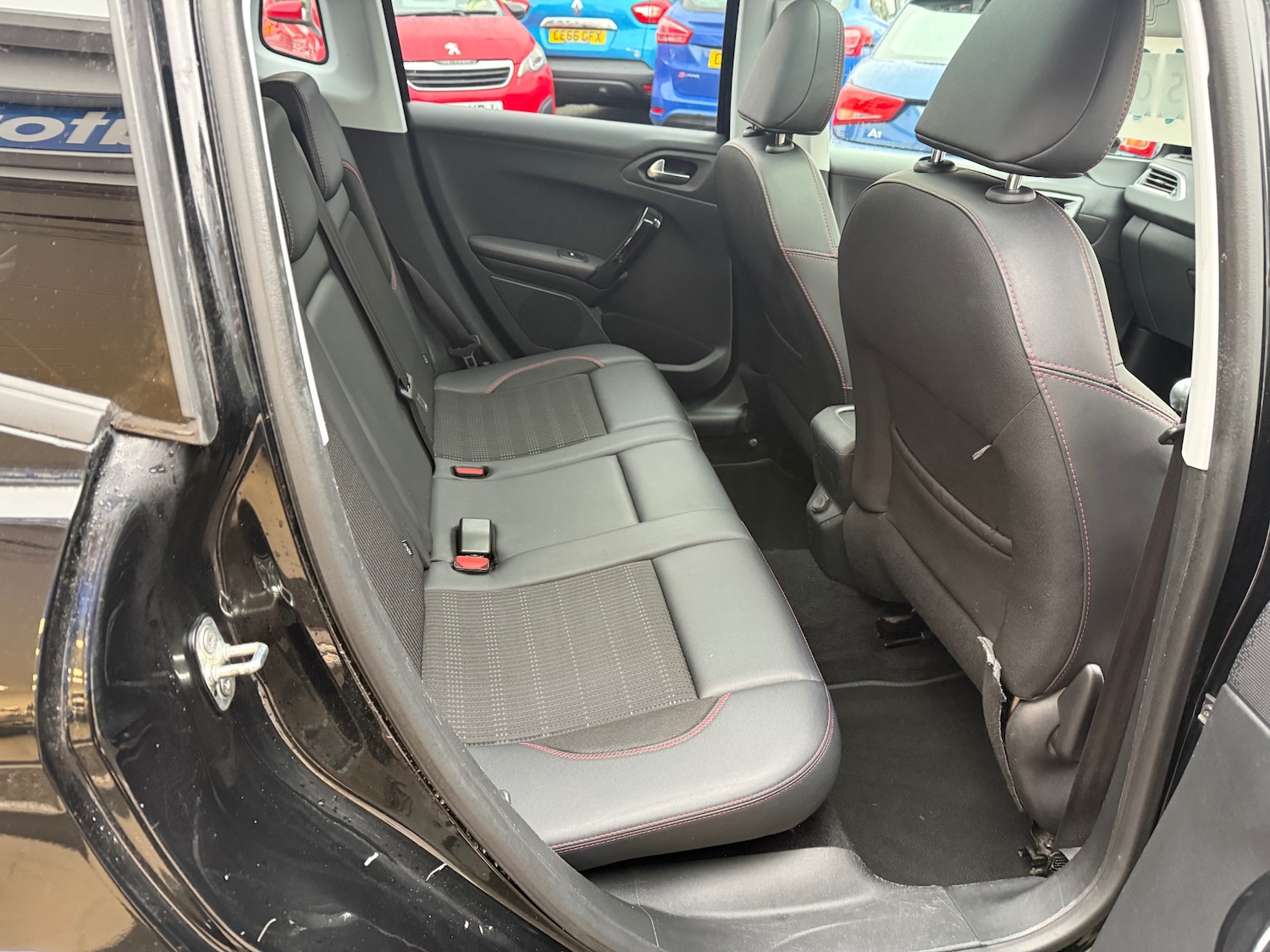 Used Peugeot 2008 2018 for sale - 77033035: Photo 21